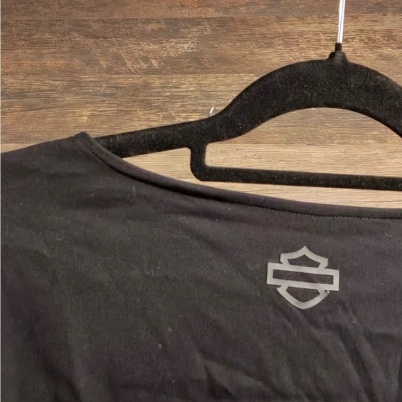 Harley-Davidson Black V-Neck Open Arm Blouse - Picture 2 of 8